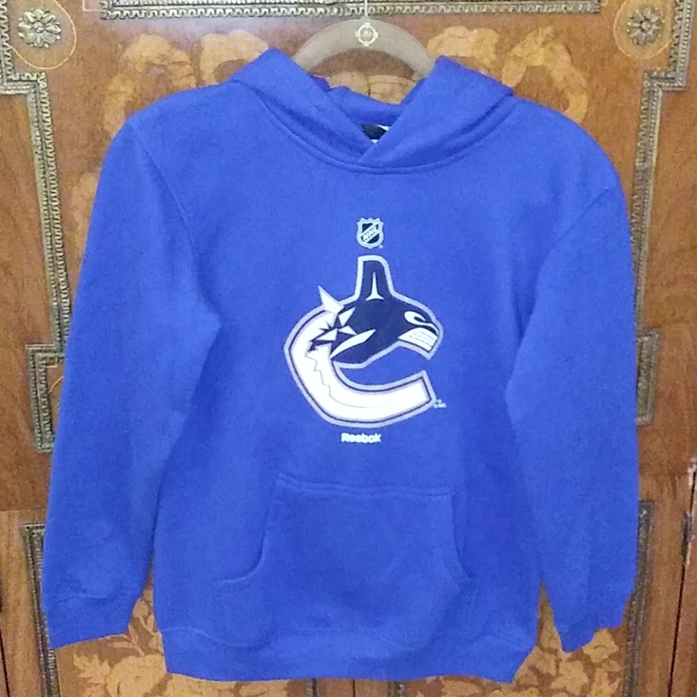 0921 NHL Outer Stuff Vancouver Canucks Hoodie
